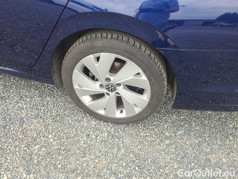  Volkswagen  Golf  VIII Variant (CG5) 2020 Var.1.5TSI 110 Style AT #7