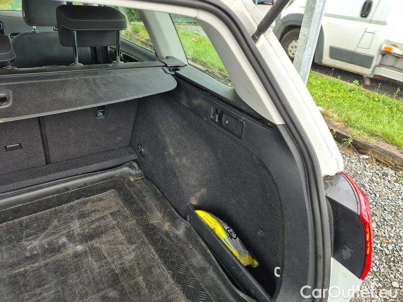  Volkswagen  Golf  VII Variant  (BV5)(2017->) Var 1.5TSI EVO 110 HL #8