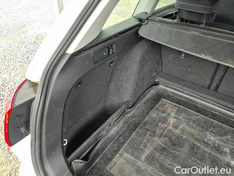  Volkswagen  Golf  VII Variant  (BV5)(2017->) Var 1.5TSI EVO 110 HL #9