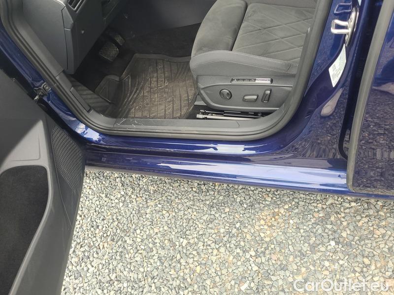  Volkswagen  Golf  VIII Variant (CG5) 2020 Var.1.5TSI 110 Style AT #5