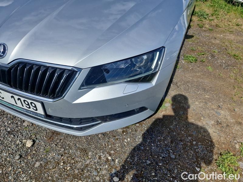  Skoda  Superb  (3V3)(2015)  2.0TDI 140 L&K 4x4 AP #5