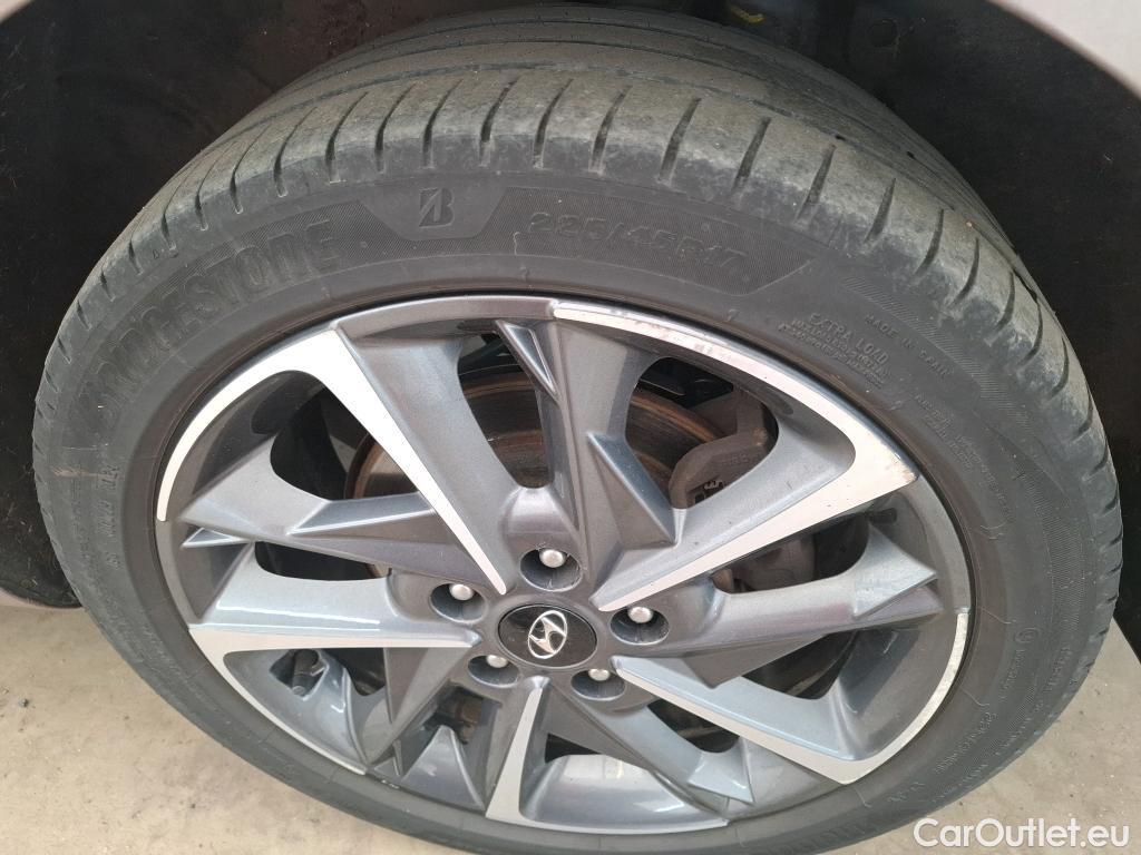 Hyundai  i30 HYUNDAI  Sport Wagon / 2020 / 5P / Break 1.0 T-GDI 120 MHEV I-MT CREATIVE SW #34