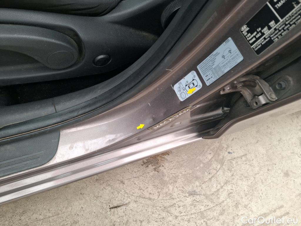  Hyundai  i30 HYUNDAI  Sport Wagon / 2020 / 5P / Break 1.0 T-GDI 120 MHEV I-MT CREATIVE SW #12