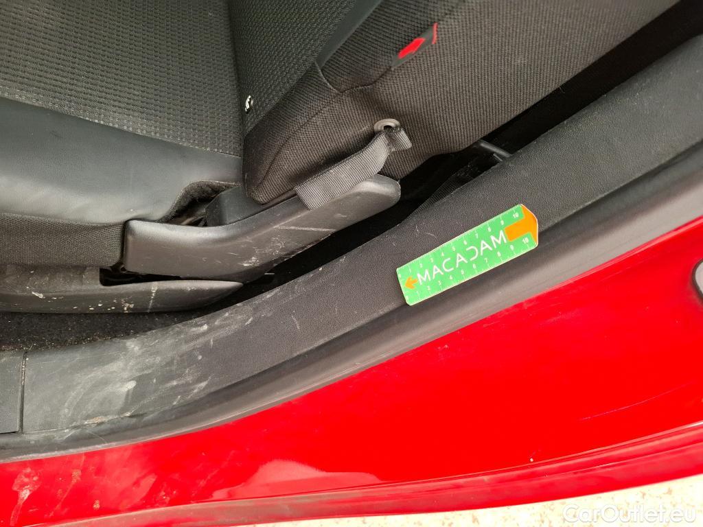  Citroen  C4 Grand Picasso /Spacetourer Shine 1.5 BlueHDi 130CV BVA8 E6d/Vo Repeint en Rouge / Teinte SIV Blanc Banquise/ #149