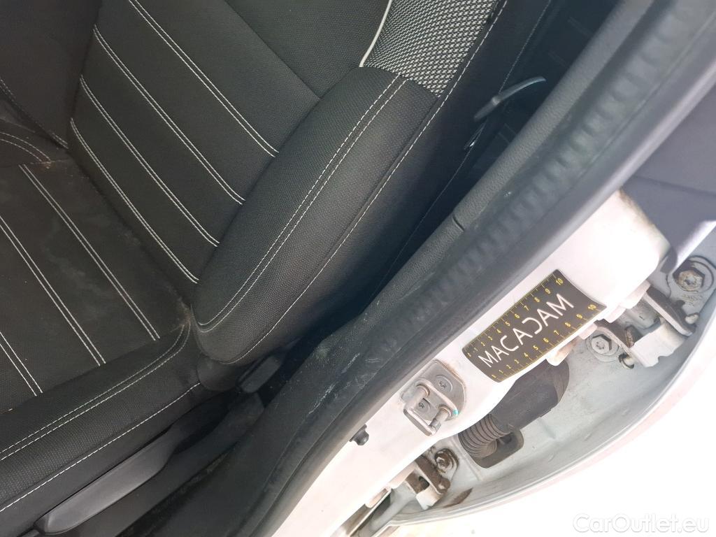  Dacia  Jogger  Expression 1.0 TCe 110CV BVM6 7 Sieges E6d #25