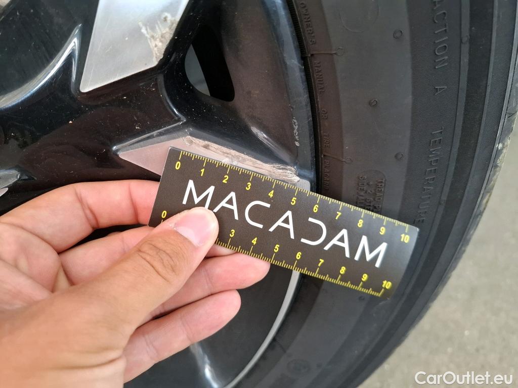  Citroen  C5 Aircross CITROEN  / 2022 / 5P / SUV Hybrid rechargeable 225 e-EAT8 Feel Pack #8