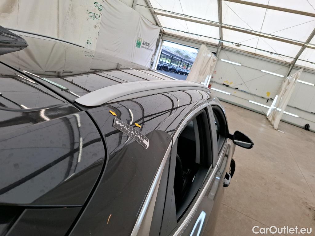  KIA  XCeed KIA  / 2022 / 5P / Crossover 1.6 GDI PHEV ACTIVE BUS DCT6 #12
