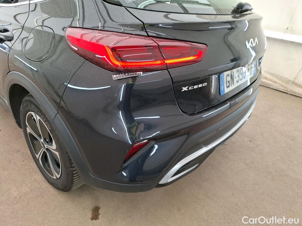  KIA  XCeed KIA  / 2022 / 5P / Crossover 1.6 GDI PHEV ACTIVE BUS DCT6 #10
