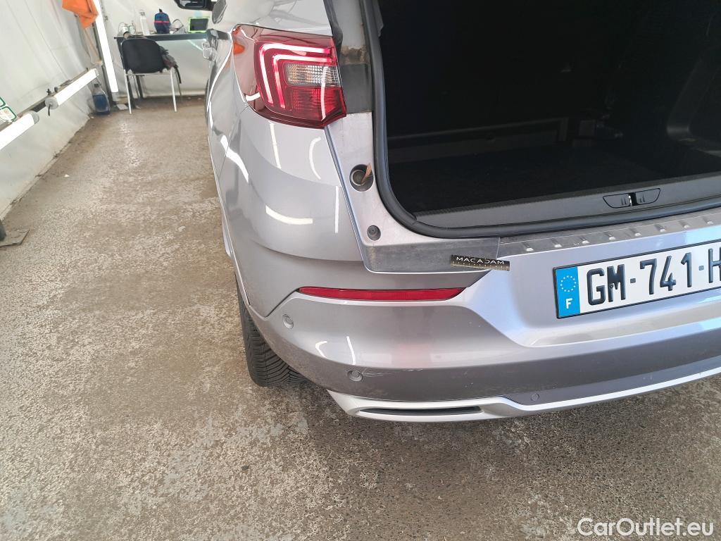  Opel   Grandland X Grandland X Elegance Business 1.5 130CV BVA8 E6d #6