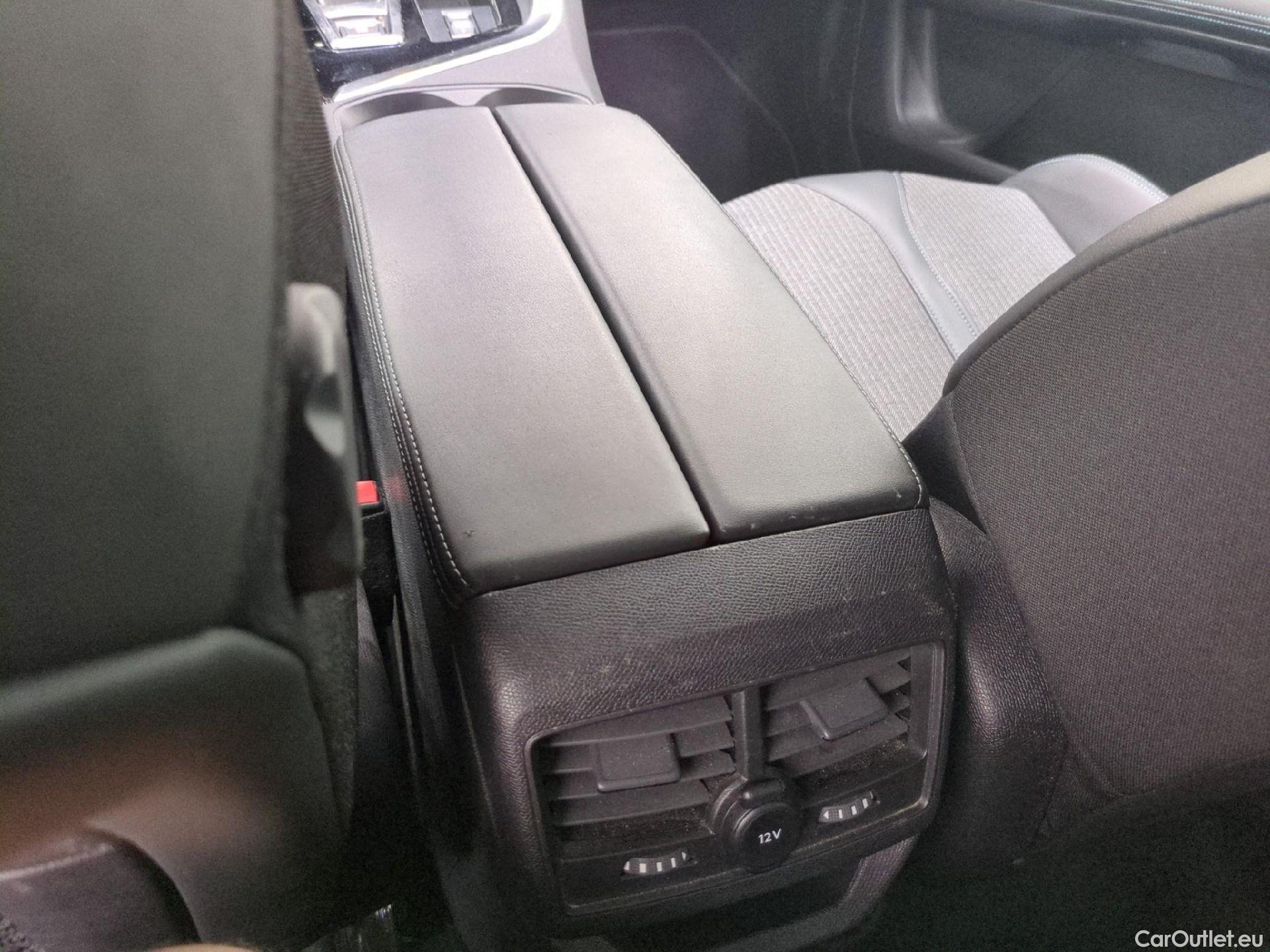  Peugeot  3008  Allure Pack 1.5 HDi 130CV BVA8 E6d #14