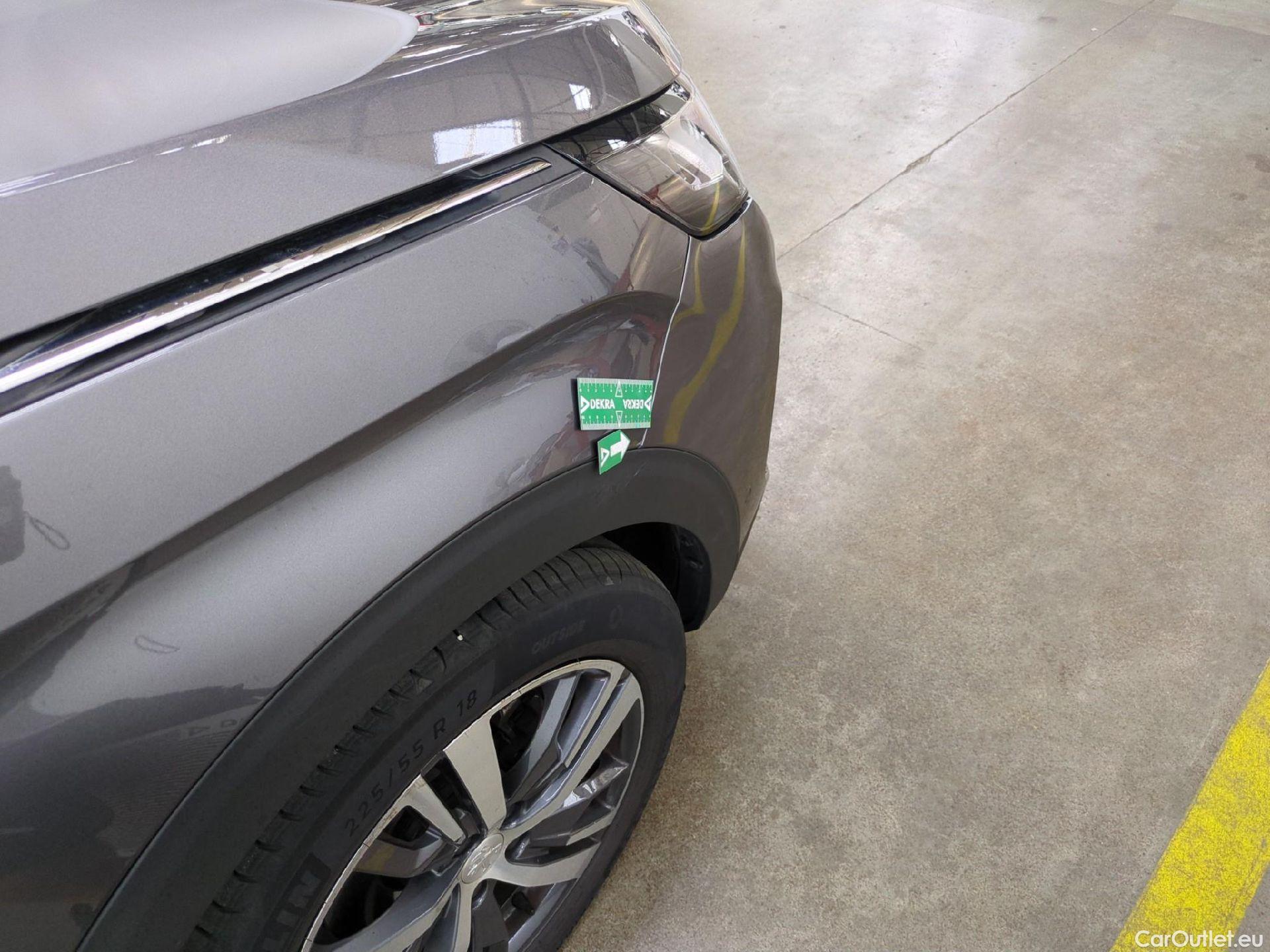  Peugeot  3008  Allure Pack 1.5 HDi 130CV BVA8 E6d #51