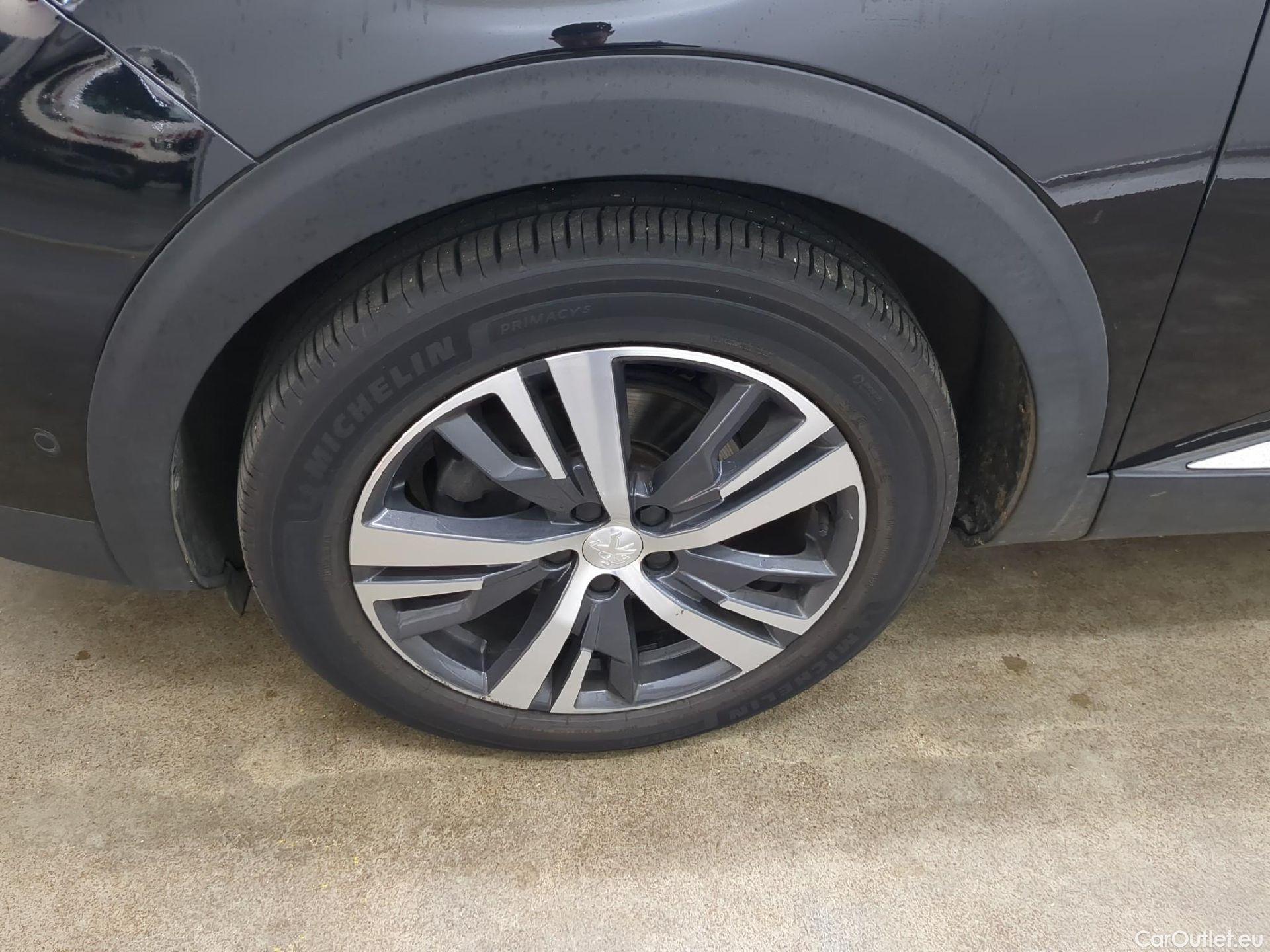  Peugeot  3008  II Allure Pack 1.5 HDi 130CV BVA8 E6d #2