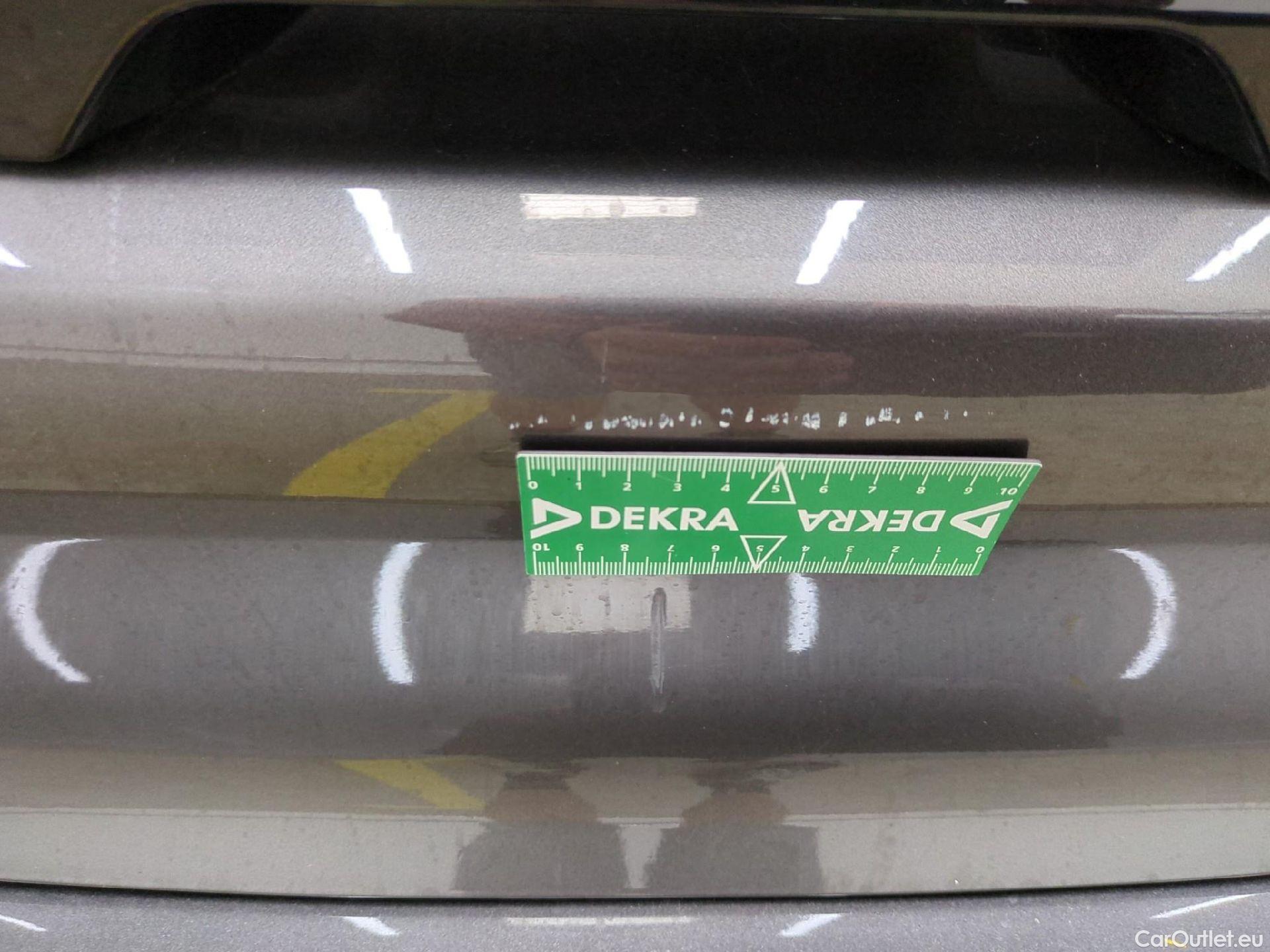  Peugeot  208  Allure Business 1.2 PureTech 100CV BVA8 E6d #32