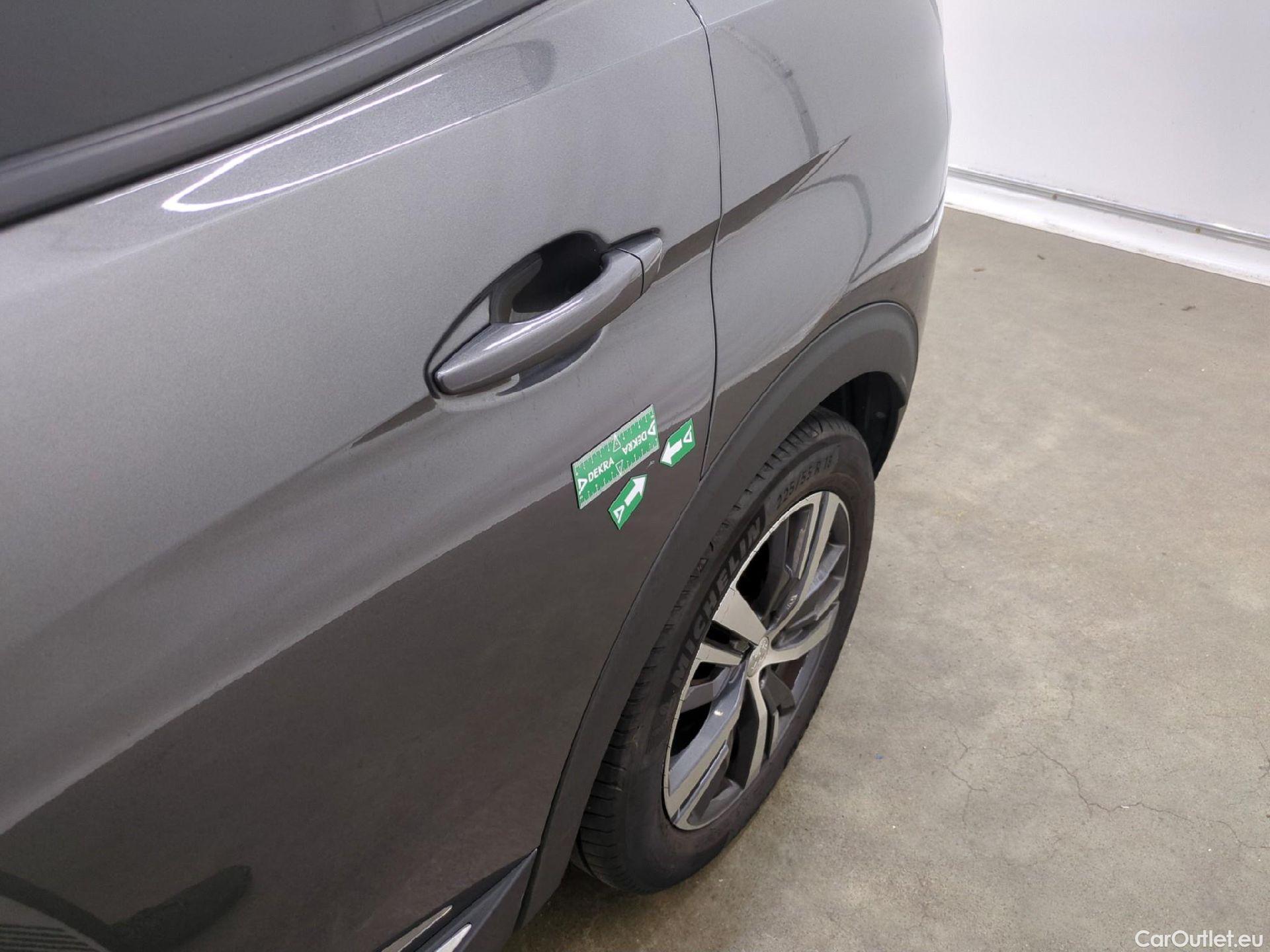  Peugeot  3008  Allure Pack 1.5 HDi 130CV BVA8 E6d #64