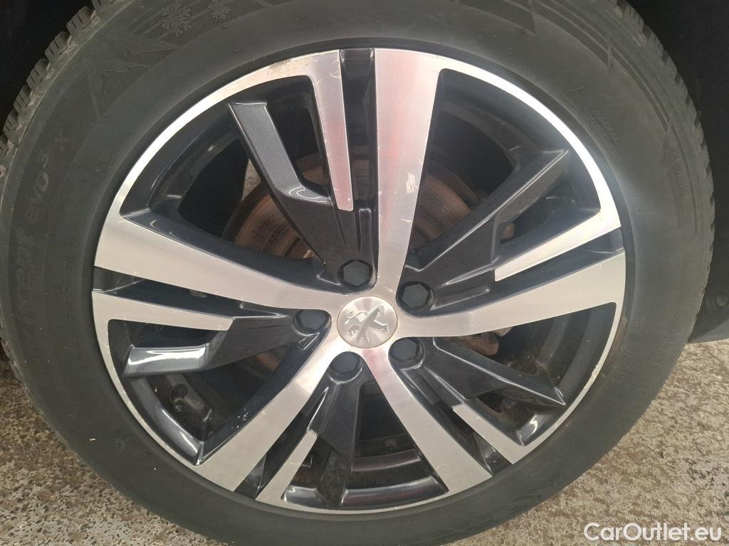  Peugeot  5008  Allure Business 1.5 HDi 130CV BVA8 E6dT #17