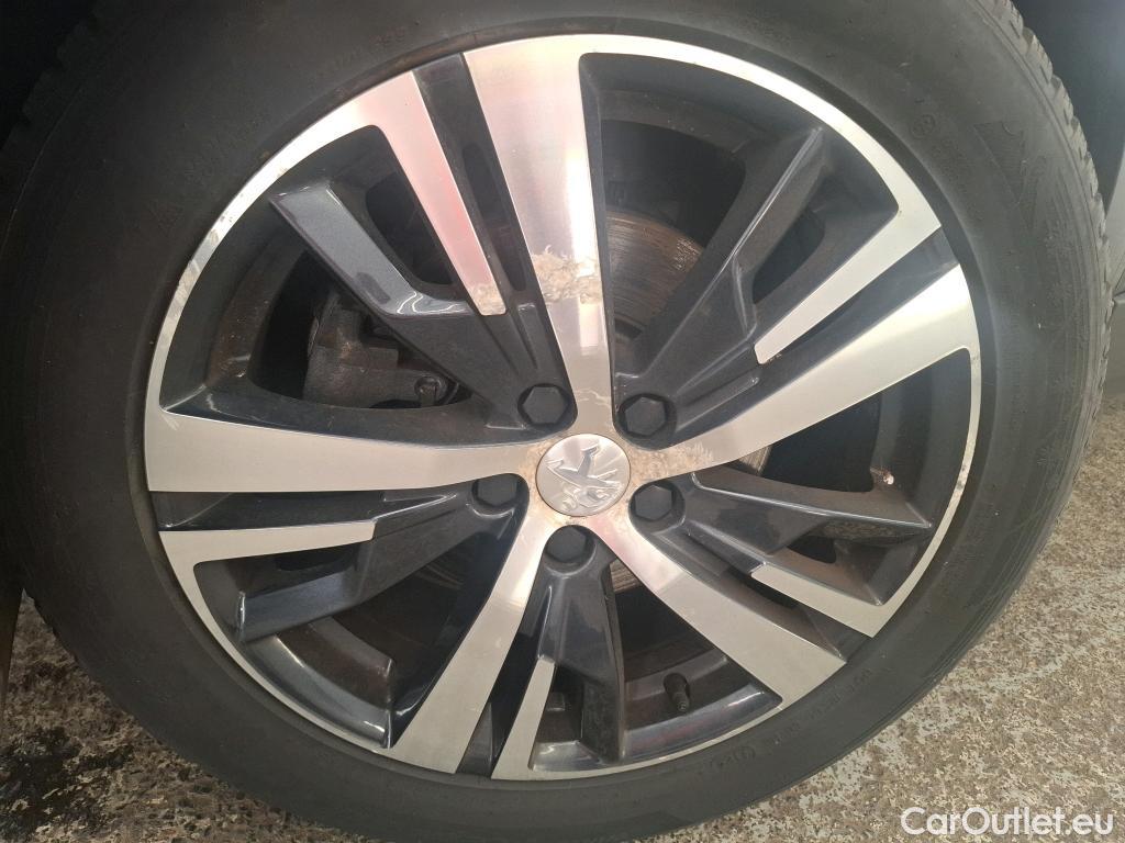  Peugeot  5008  Allure Business 1.5 HDi 130CV BVA8 E6dT #11