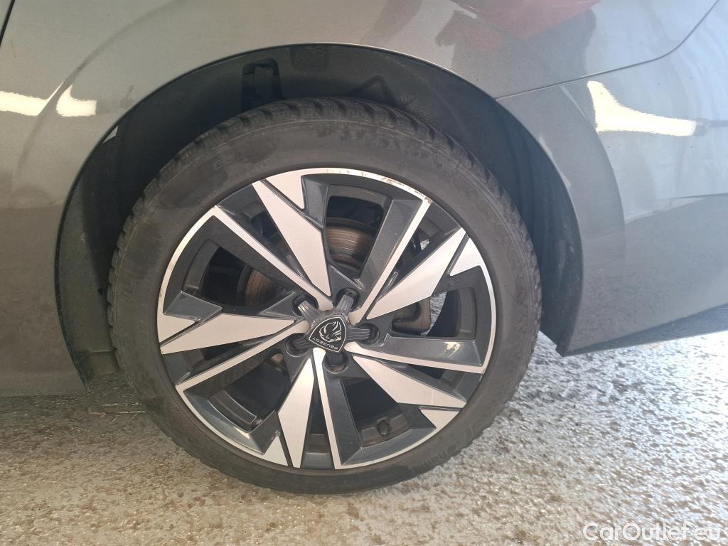  Peugeot  308  SW Allure 1.2 PureTech 130CV BVA8 E6d #47