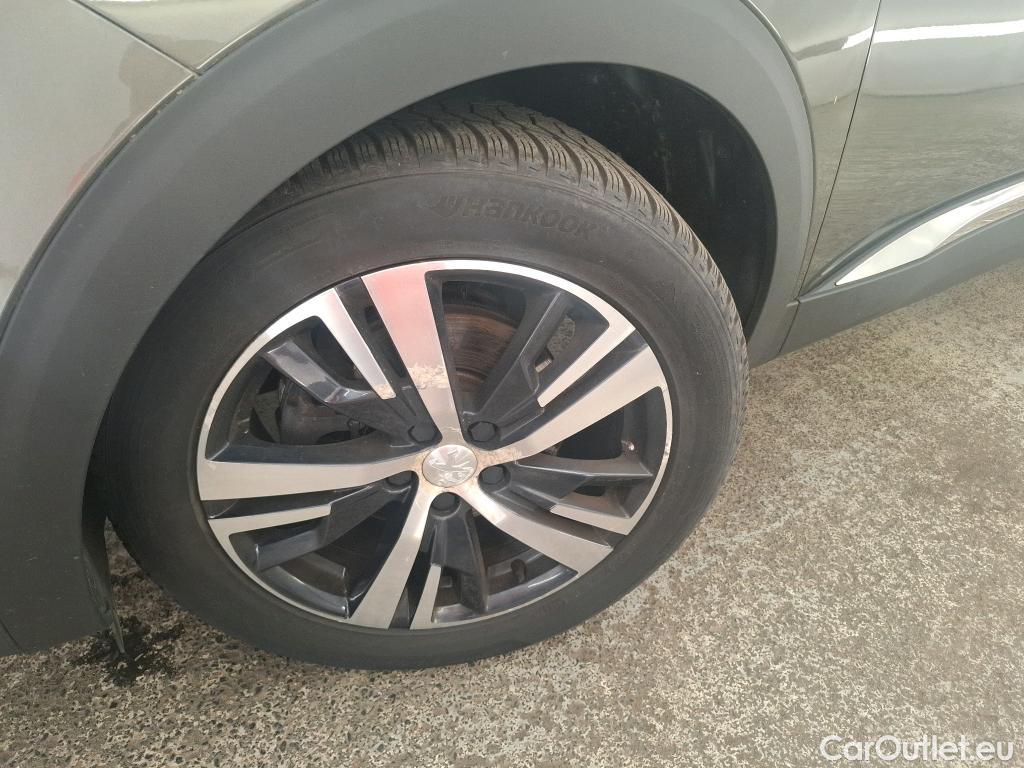  Peugeot  5008  Allure Business 1.5 HDi 130CV BVA8 E6dT #10