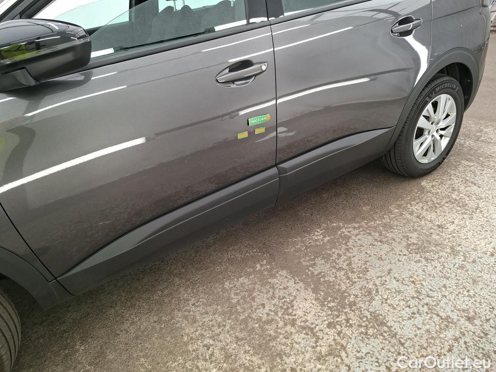  Peugeot  5008  Active Pack 1.5 HDi 130CV BVA8 7 Sieges E6d #1