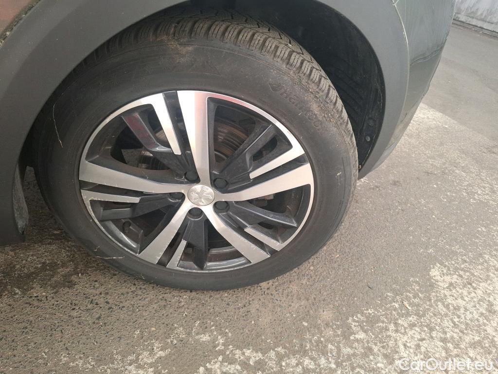  Peugeot  5008  Allure Business 1.5 HDi 130CV BVA8 E6dT #33
