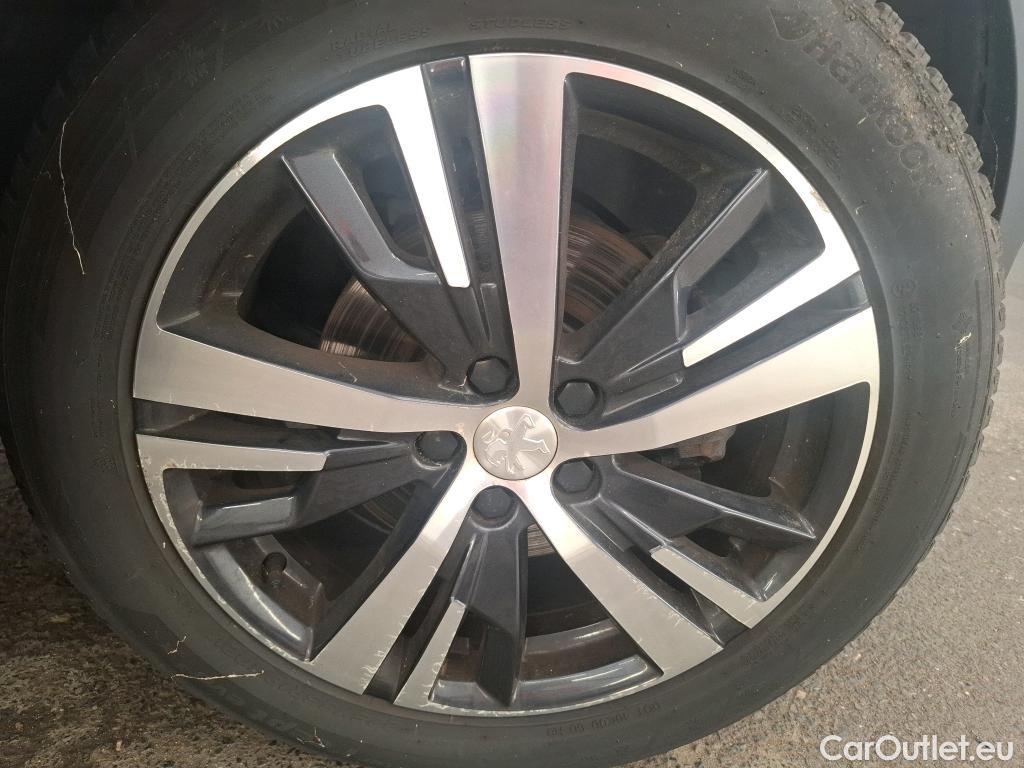  Peugeot  5008  Allure Business 1.5 HDi 130CV BVA8 E6dT #34