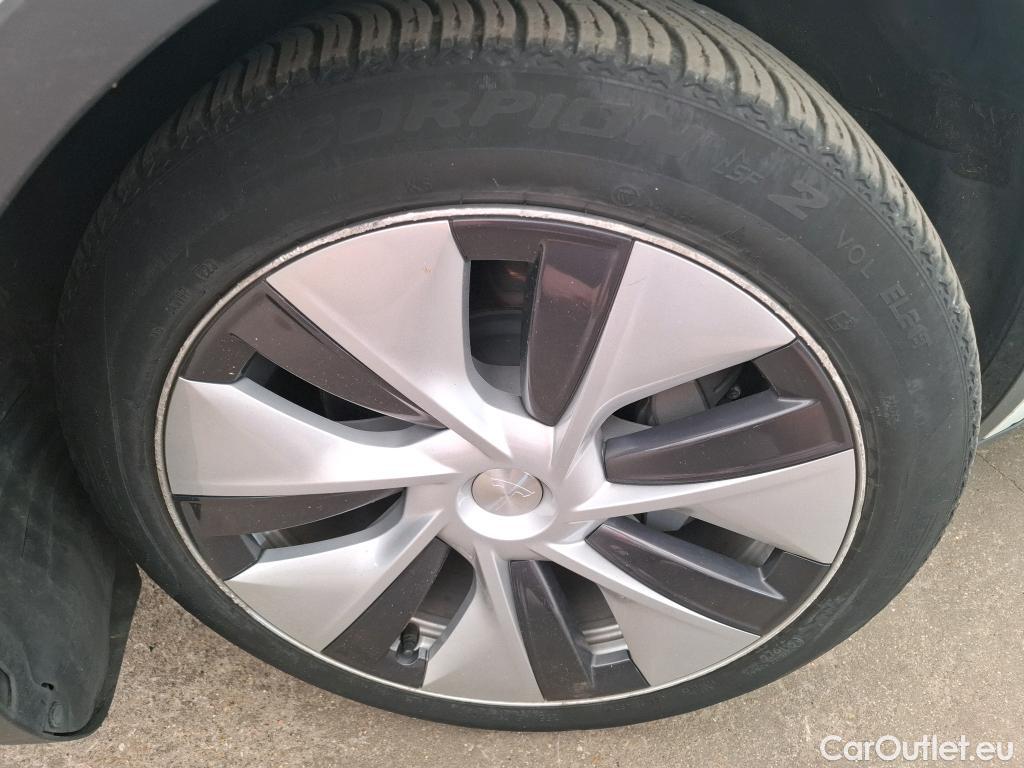  Tesla  Model Y TESLA  2020 5P SUV Grand Autonomie Dual Motor AWD #24