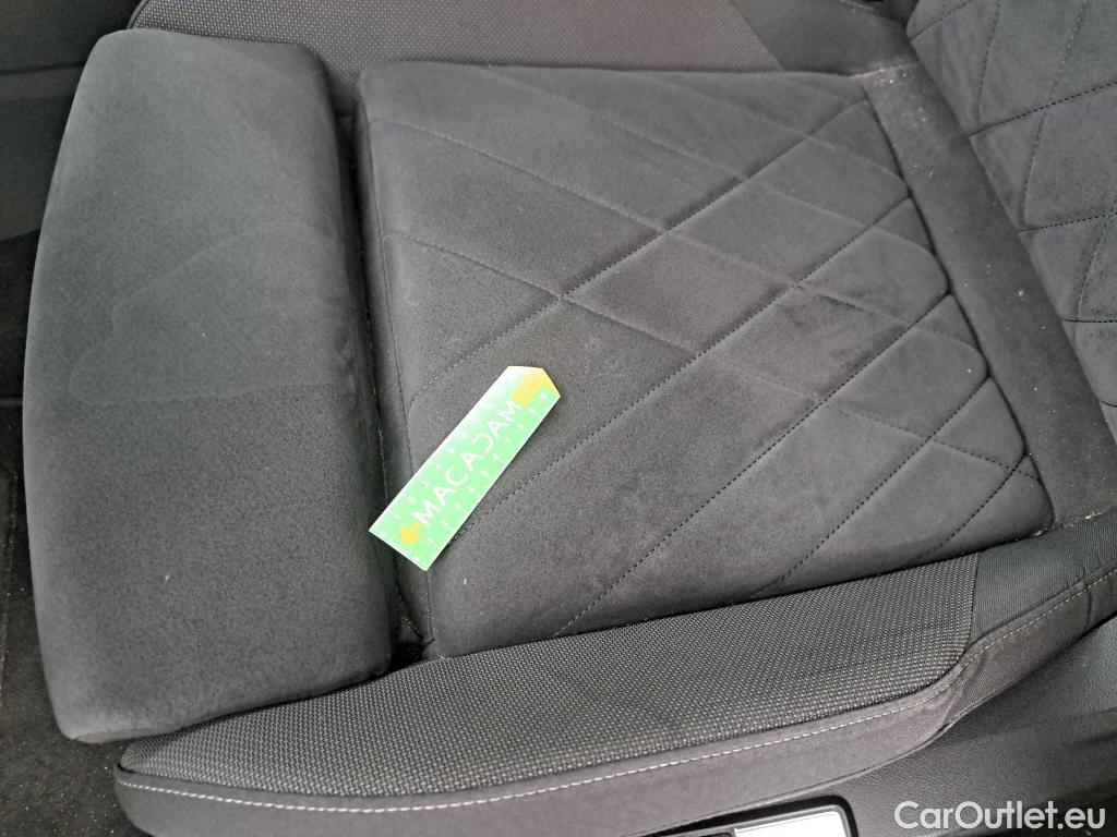  Volkswagen  Golf  VOLKSWAGEN  2020  5P Berline 1 4 eHybrid OPF 204 DSG6 Style #5
