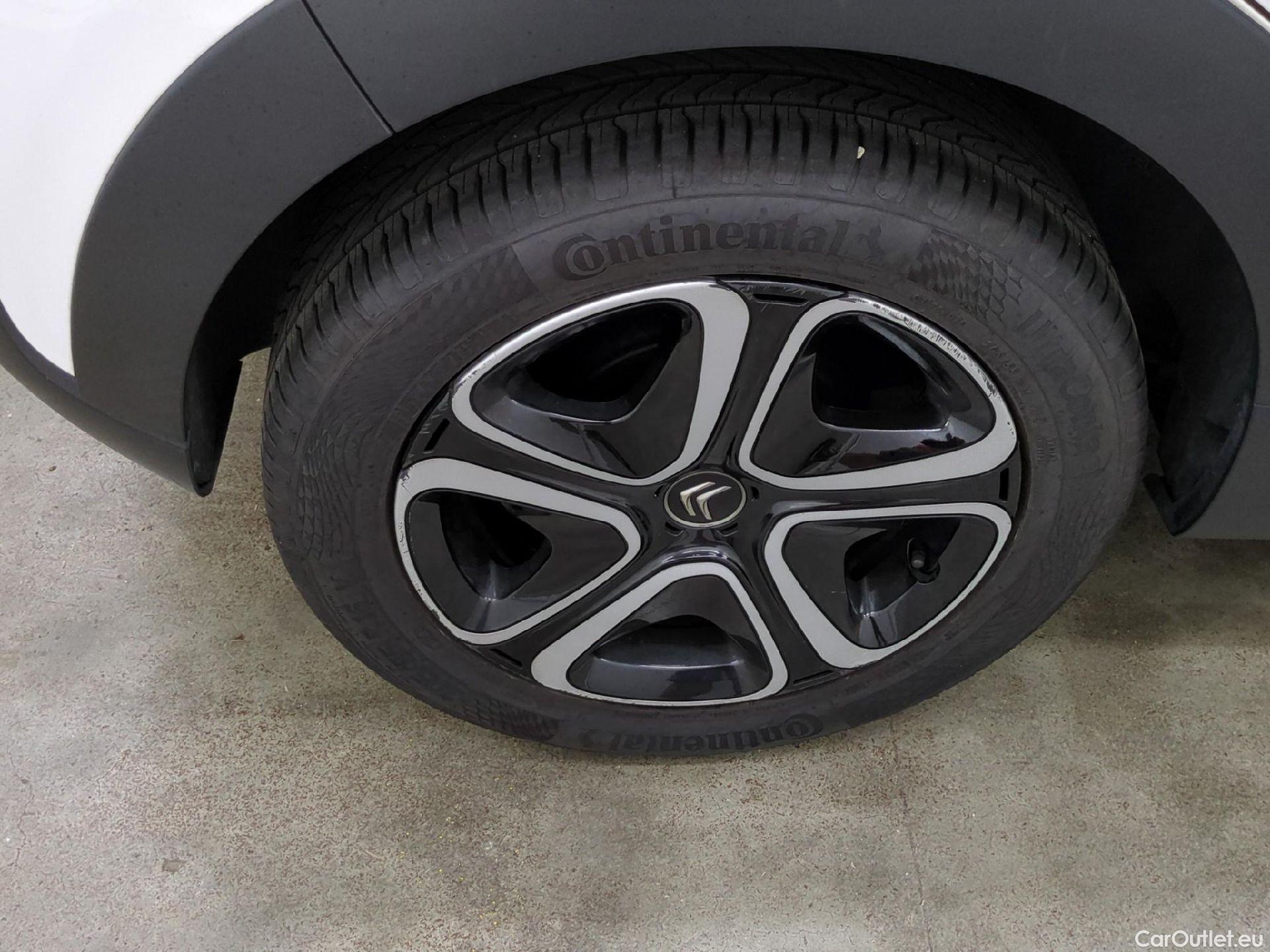  Citroen  C3 CITROEN  Société / 2020 / 5P / Berline / VU PureTech 83 S&S BVM Feel Nav #59