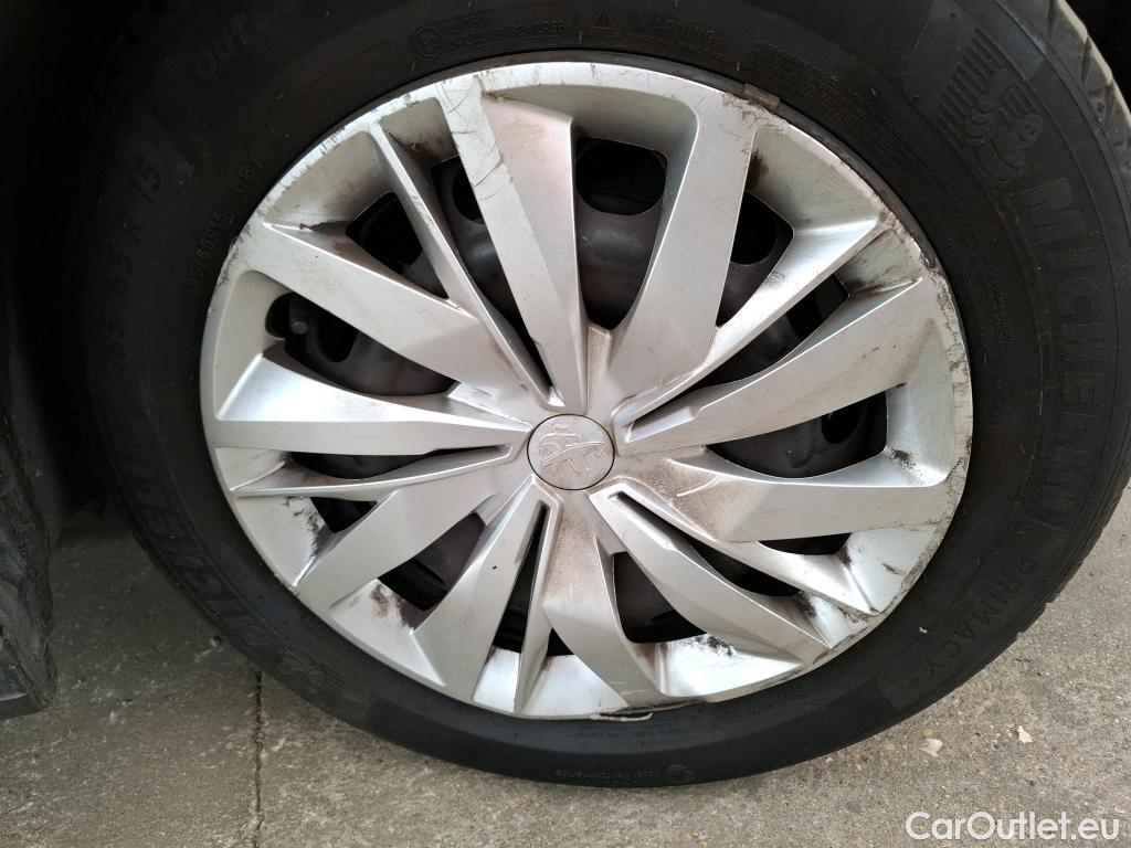  Peugeot  208  Premium 1.5 HDi 100CV BVM6 E6d #76