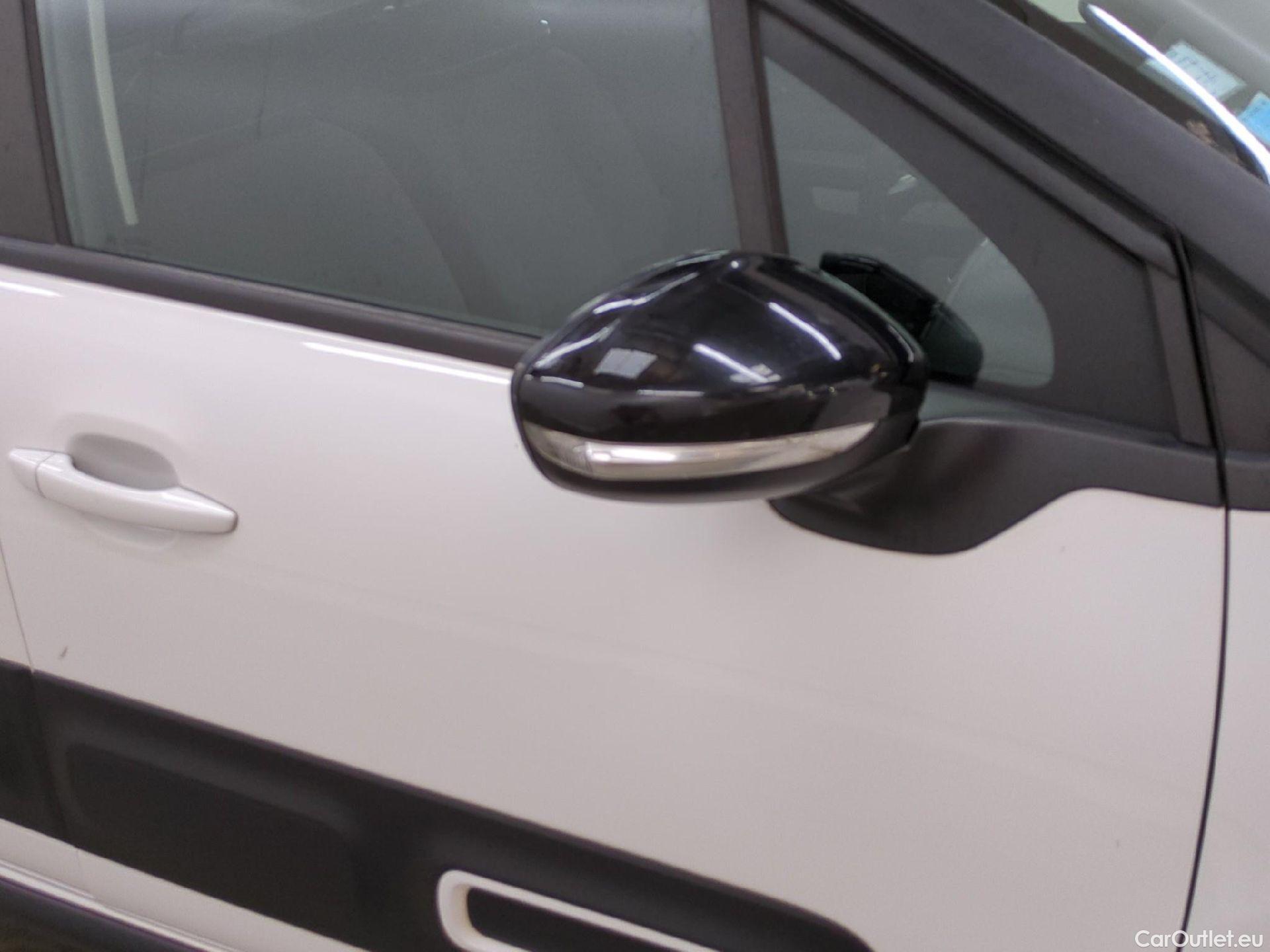  Citroen  C3 CITROEN  Société / 2020 / 5P / Berline / VU PureTech 83 S&S BVM Feel Nav #65