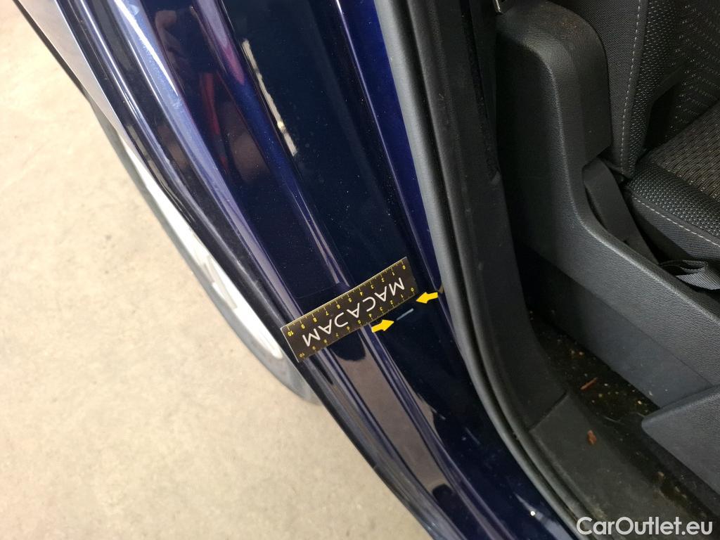 Volkswagen  Touran  United Start-Stop 2.0 TDI 150CV BVA7 E6dT #24