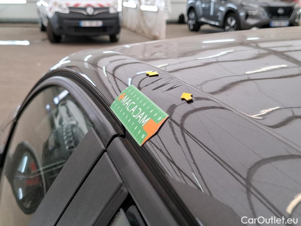  Peugeot  208  Premium 1.5 HDi 100CV BVM6 E6d #60