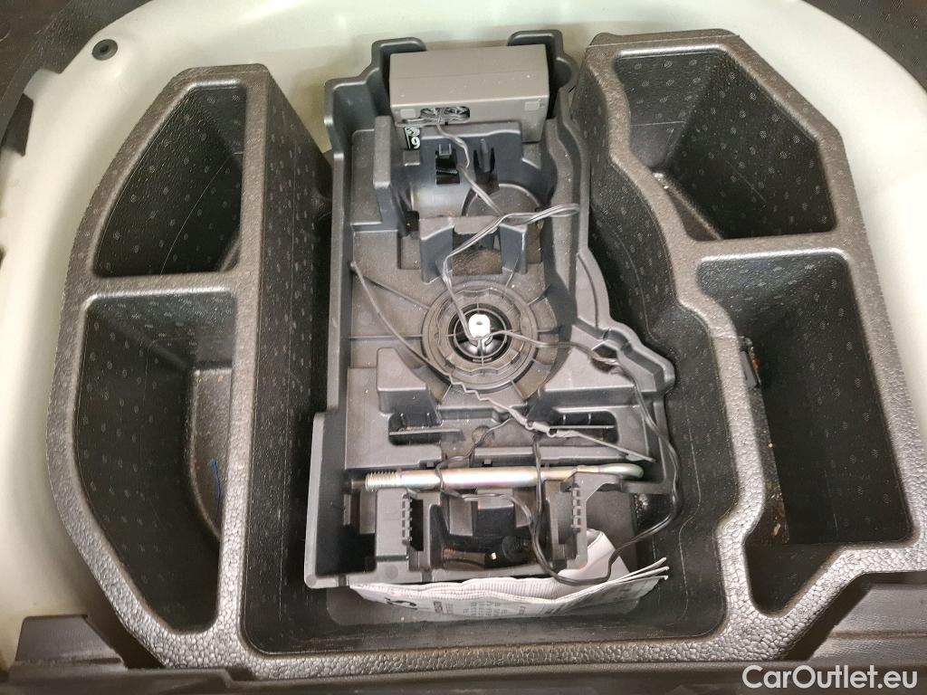  Peugeot  208  / 2019 / 5P / Berline 1.2 PT 100 S&S EAT8 Active Business  / TRANSFO VP/VF #31