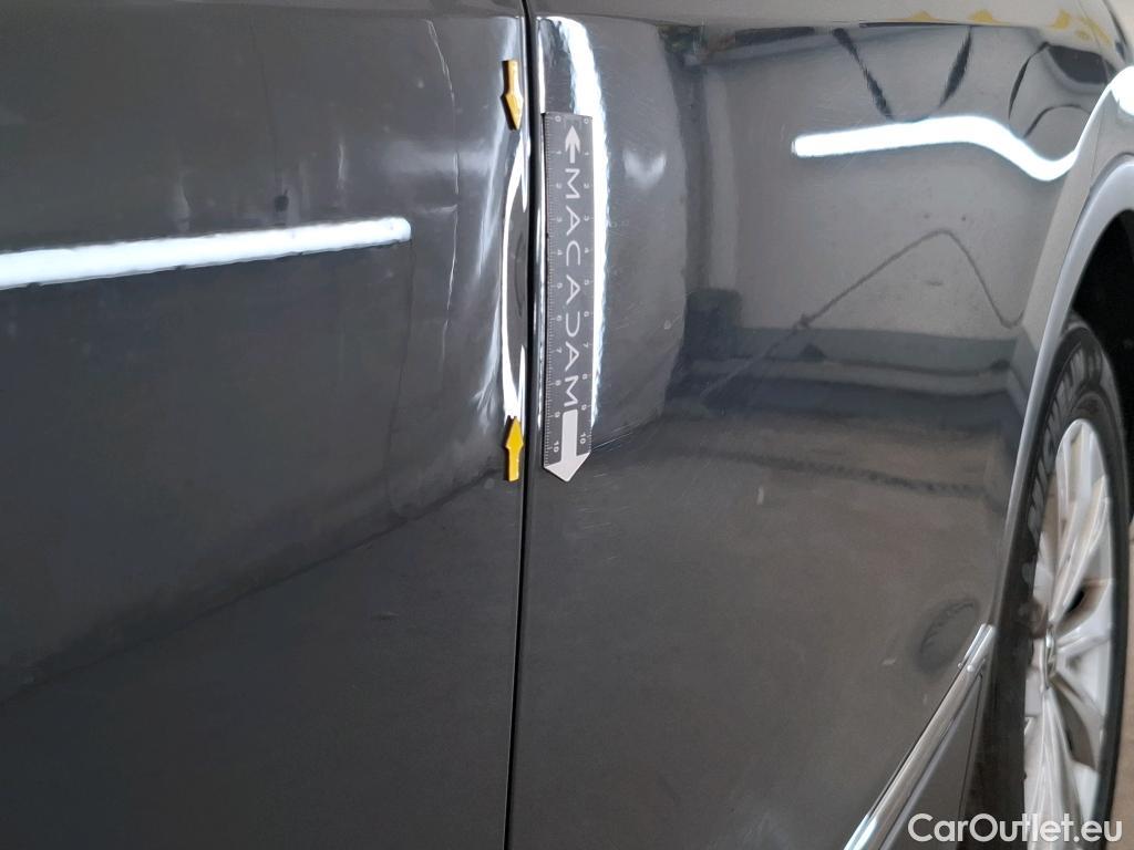  Volkswagen  Tiguan VOLKSWAGEN  / 2020 / 5P / SUV 2.0 TDI 150 DSG7 Life Business #2