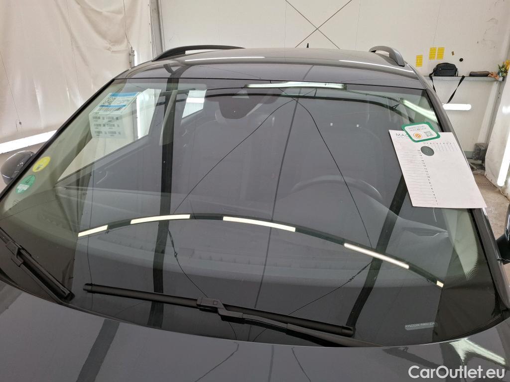  Volkswagen  Tiguan VOLKSWAGEN  / 2020 / 5P / SUV 2.0 TDI 150 DSG7 Life Business #9