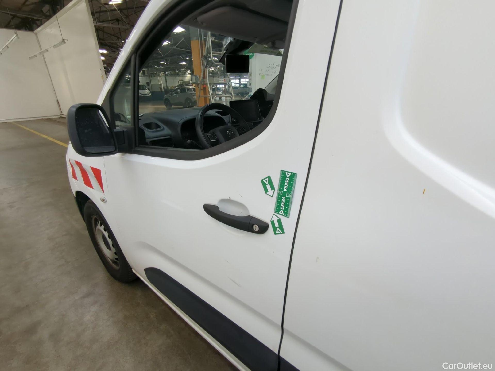  Citroen  Berlingo  Fourgon Worker M 1000 1.2 PureTech 130CV BVA8 E6d #11
