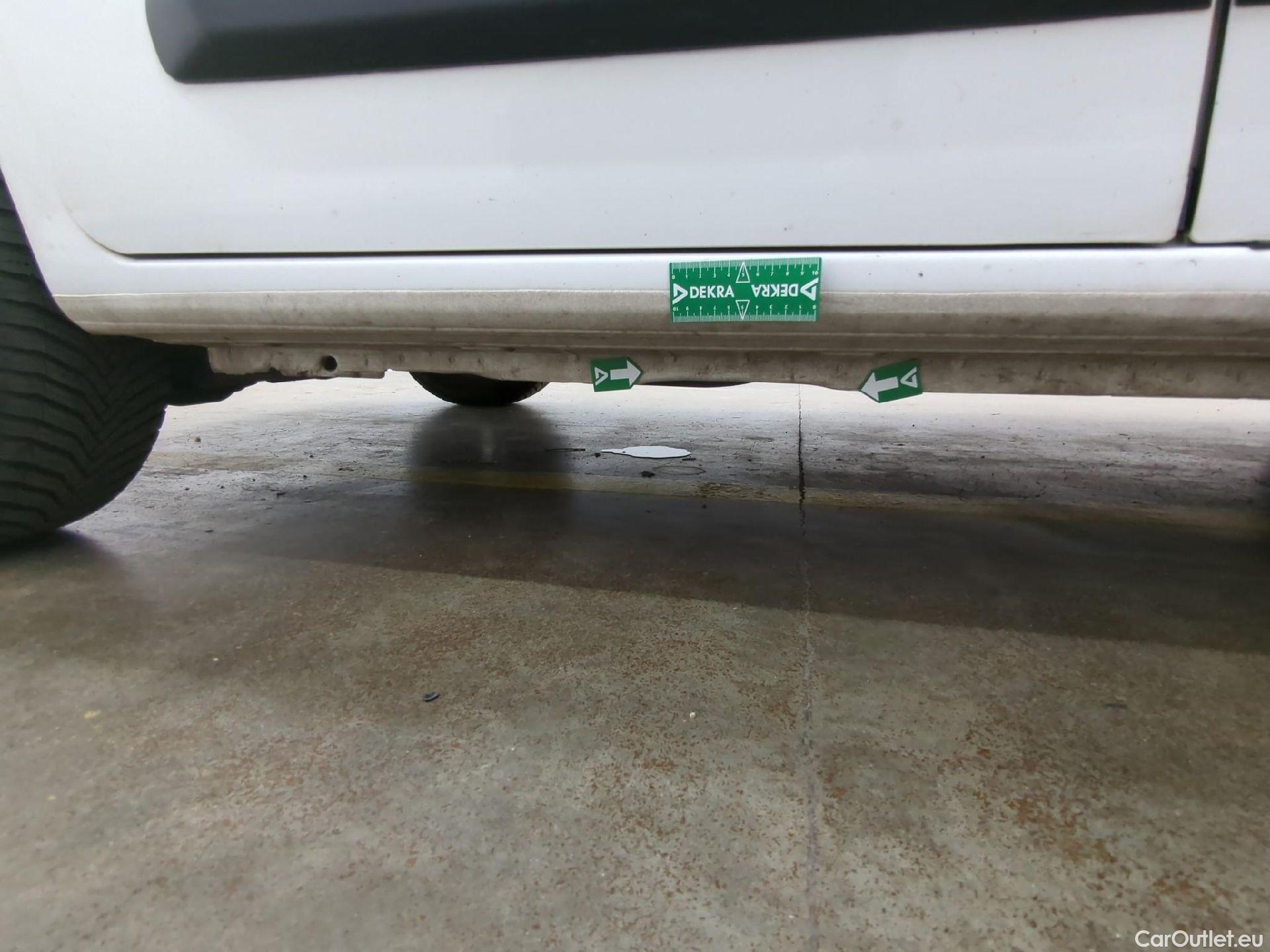  Citroen  Berlingo  Fourgon Worker M 1000 1.2 PureTech 130CV BVA8 E6d #29