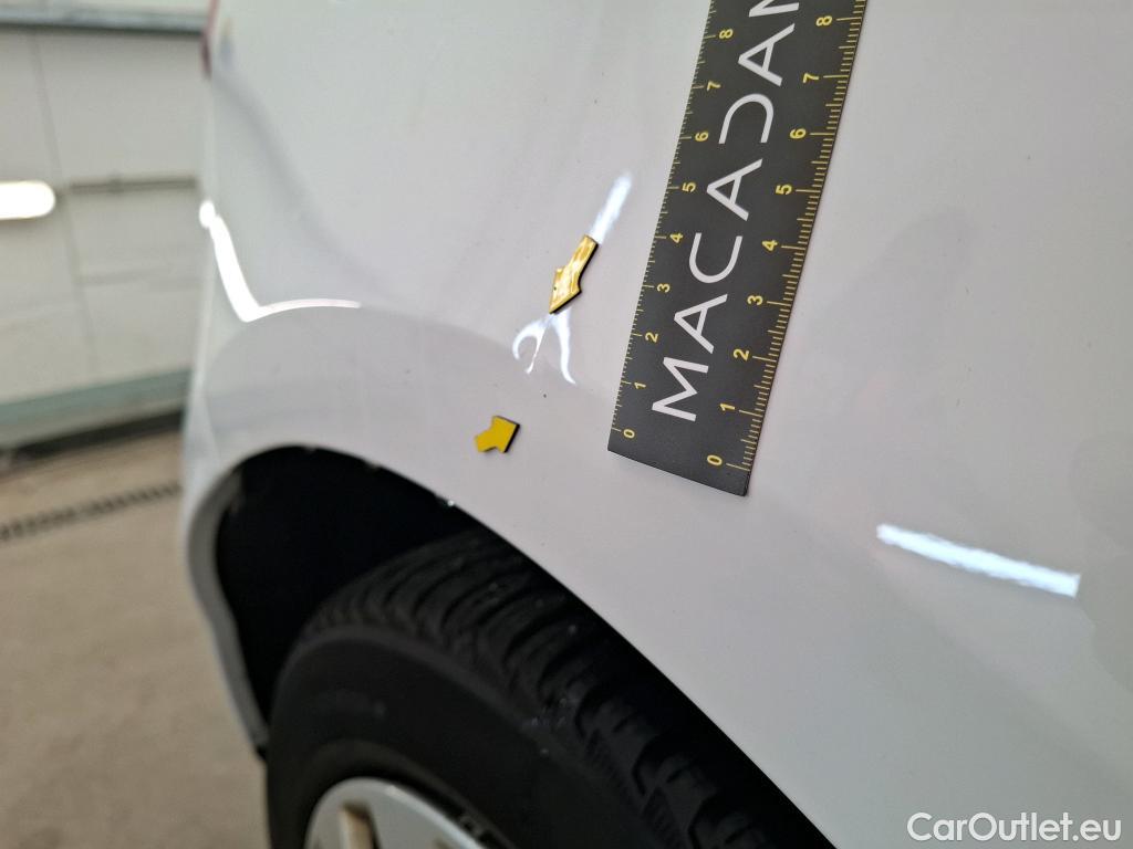  Renault  Megane  IV Berline 5pt. Société Air Nav 1.5 dCi 90CV BVM6 E6 #29