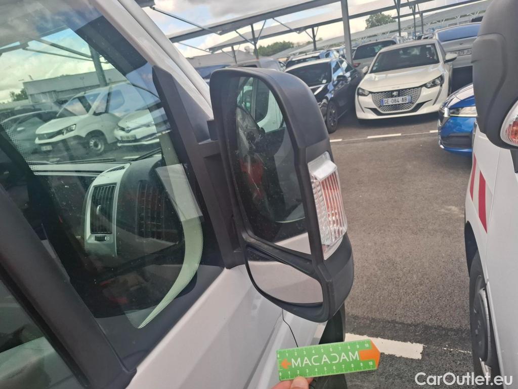  Fiat  Ducato FIAT  2014 4P Fourgon tôlé 3 0 M H2 2 0 Multijet 115 Pack Pro Nav #44