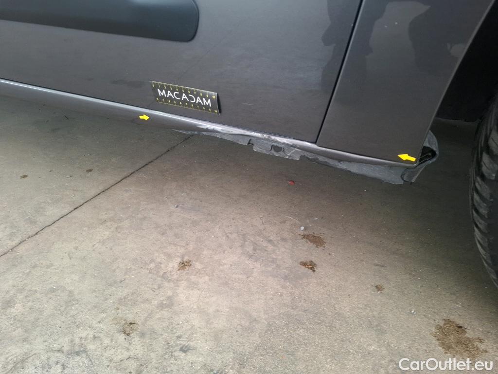  Citroen  Berlingo  Fourgon Club M 650 1.2 PureTech 110CV BVM6 E6d #4