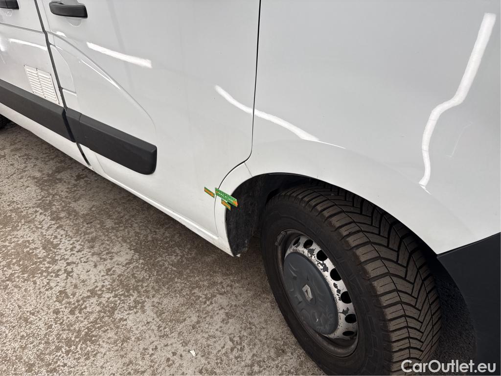  Renault  Master  Fourgon L2H2 3 5 Grand Confort dCi 135CV BVM6 E6dT #40