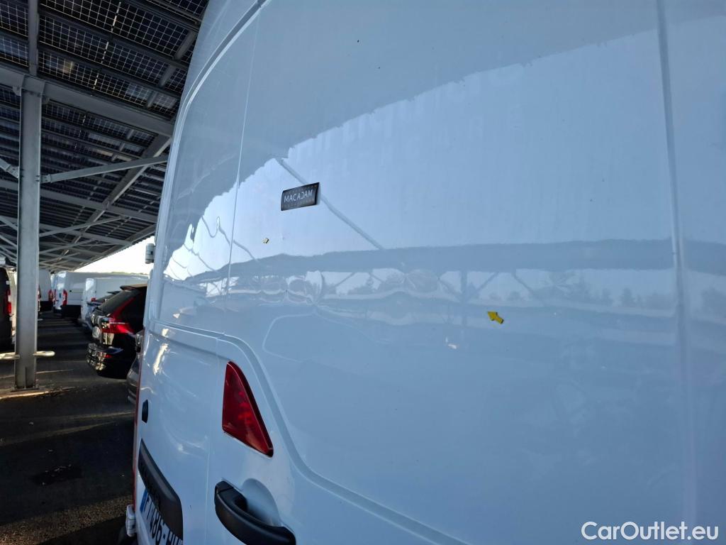 Renault  Master  Fourgon L2H2 3 5 Grand Confort dCi 135CV BVM6 E6dT #19