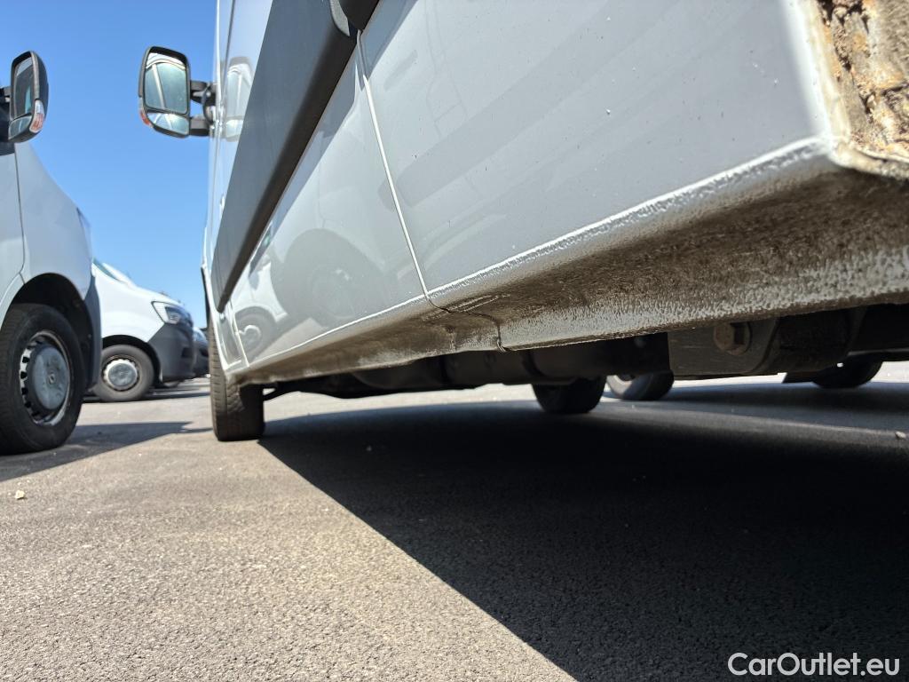  Renault  Master  III Fourgon L2H2 3 5 Grand Confort dCi 135CV BVM6 E6dT #71