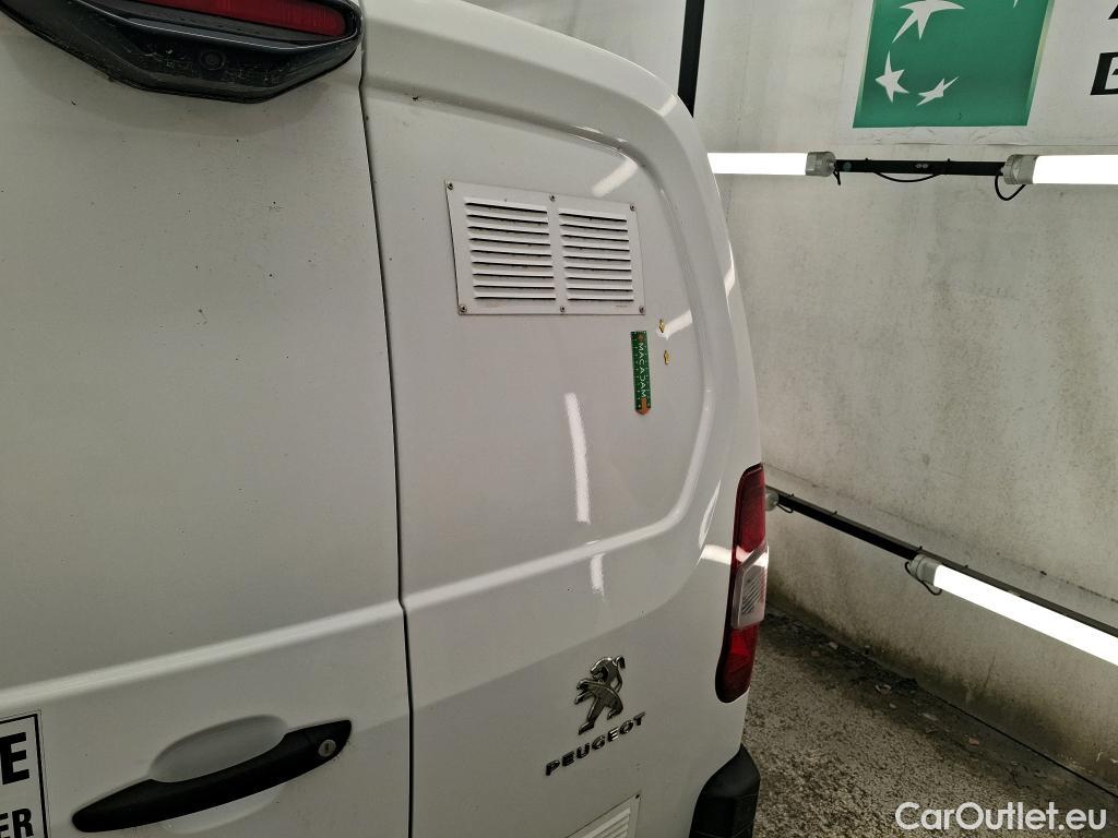  Peugeot  Partner  Asphalt L1 1.5 HDi 130CV BVA8 E6dT #33
