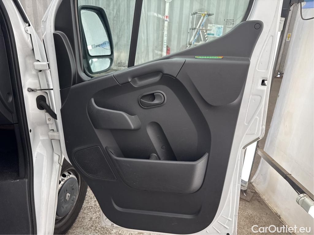  Renault  Master  Fourgon L2H2 3 5 Grand Confort dCi 135CV BVM6 E6dT #47