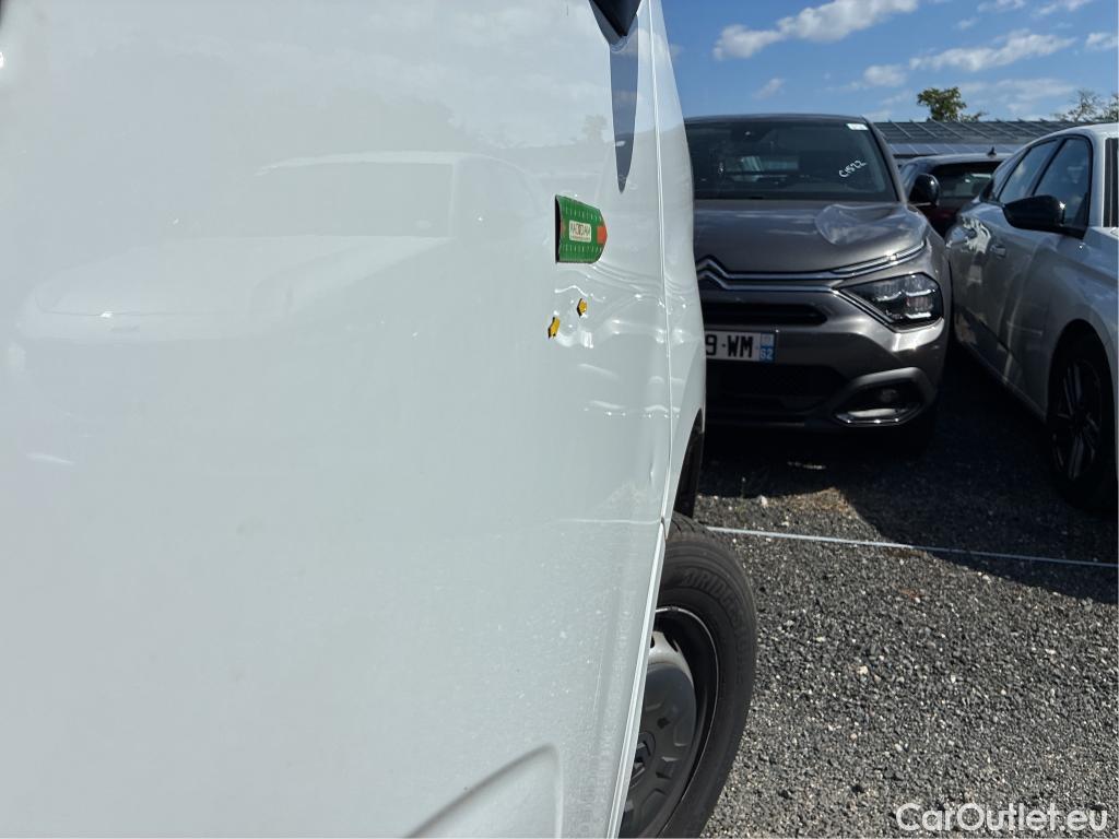  Renault  Master  III Fourgon L2H2 3 5 Grand Confort dCi 135CV BVM6 E6dT #39