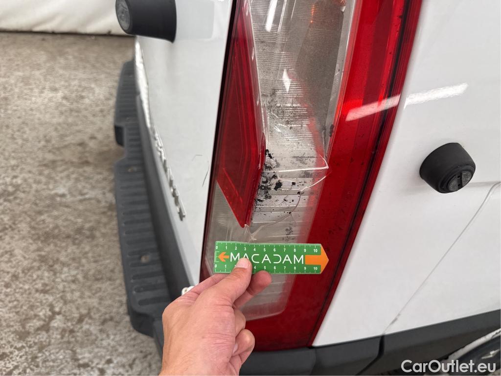  Renault  Master  Fourgon L2H2 3 5 Grand Confort dCi 135CV BVM6 E6dT #42