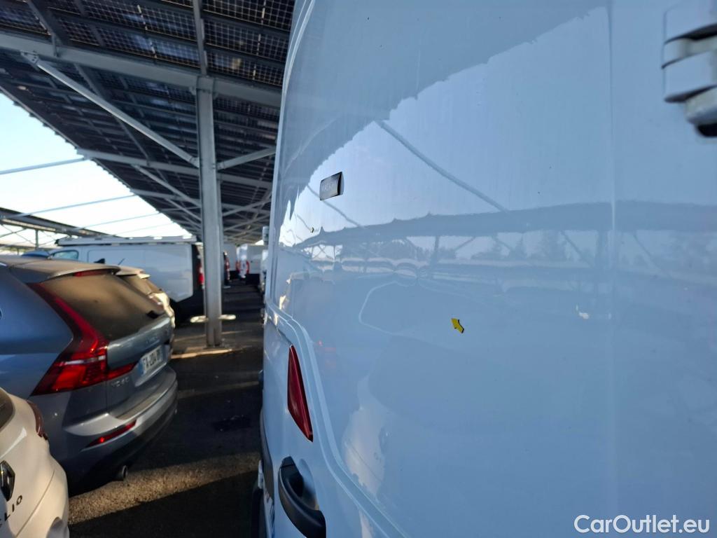  Renault  Master  Fourgon L2H2 3 5 Grand Confort dCi 135CV BVM6 E6dT #15
