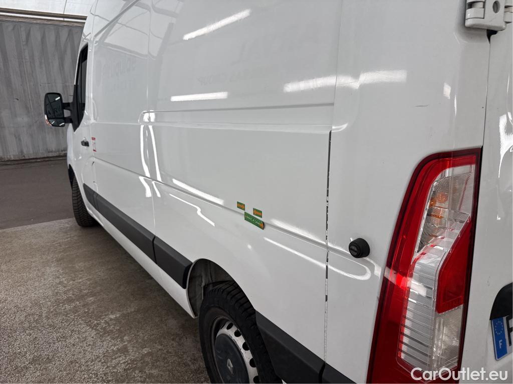  Renault  Master  Fourgon L2H2 3 5 Grand Confort dCi 135CV BVM6 E6dT #74