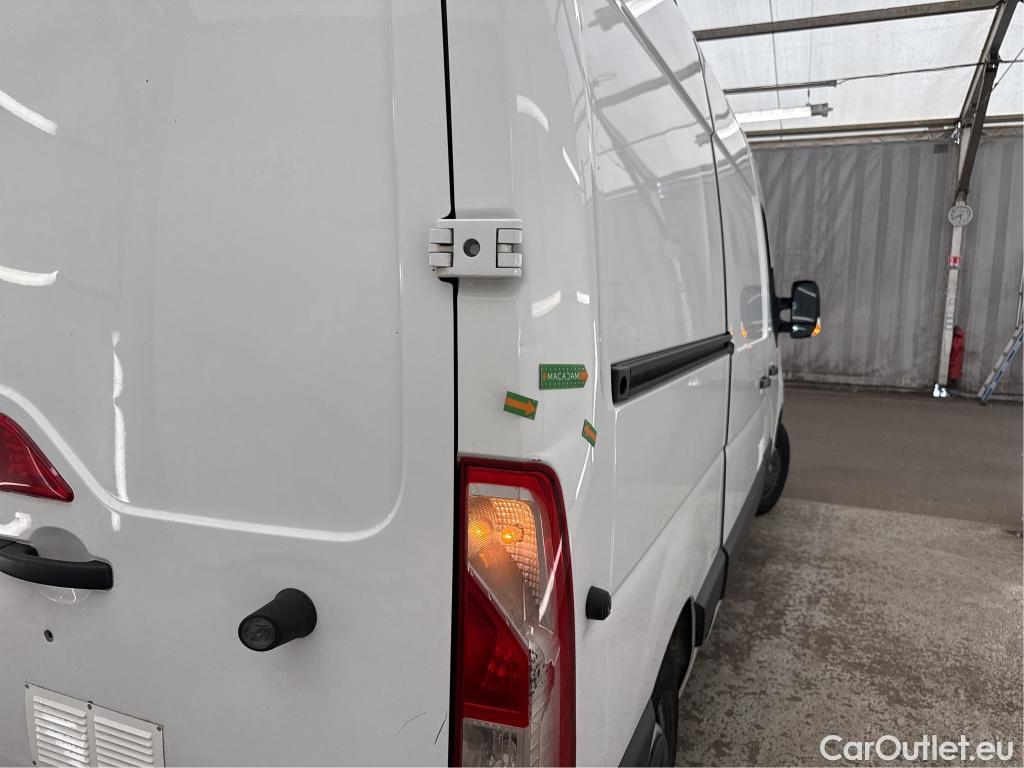  Renault  Master  Fourgon L2H2 3 5 Grand Confort dCi 135CV BVM6 E6dT #37